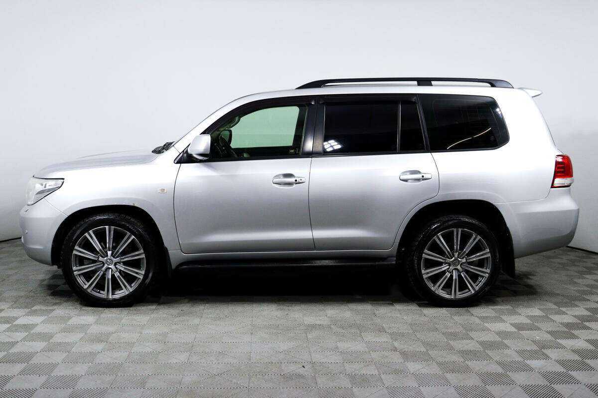 Купить Toyota Land Cruiser с пробегом. Фото: #6