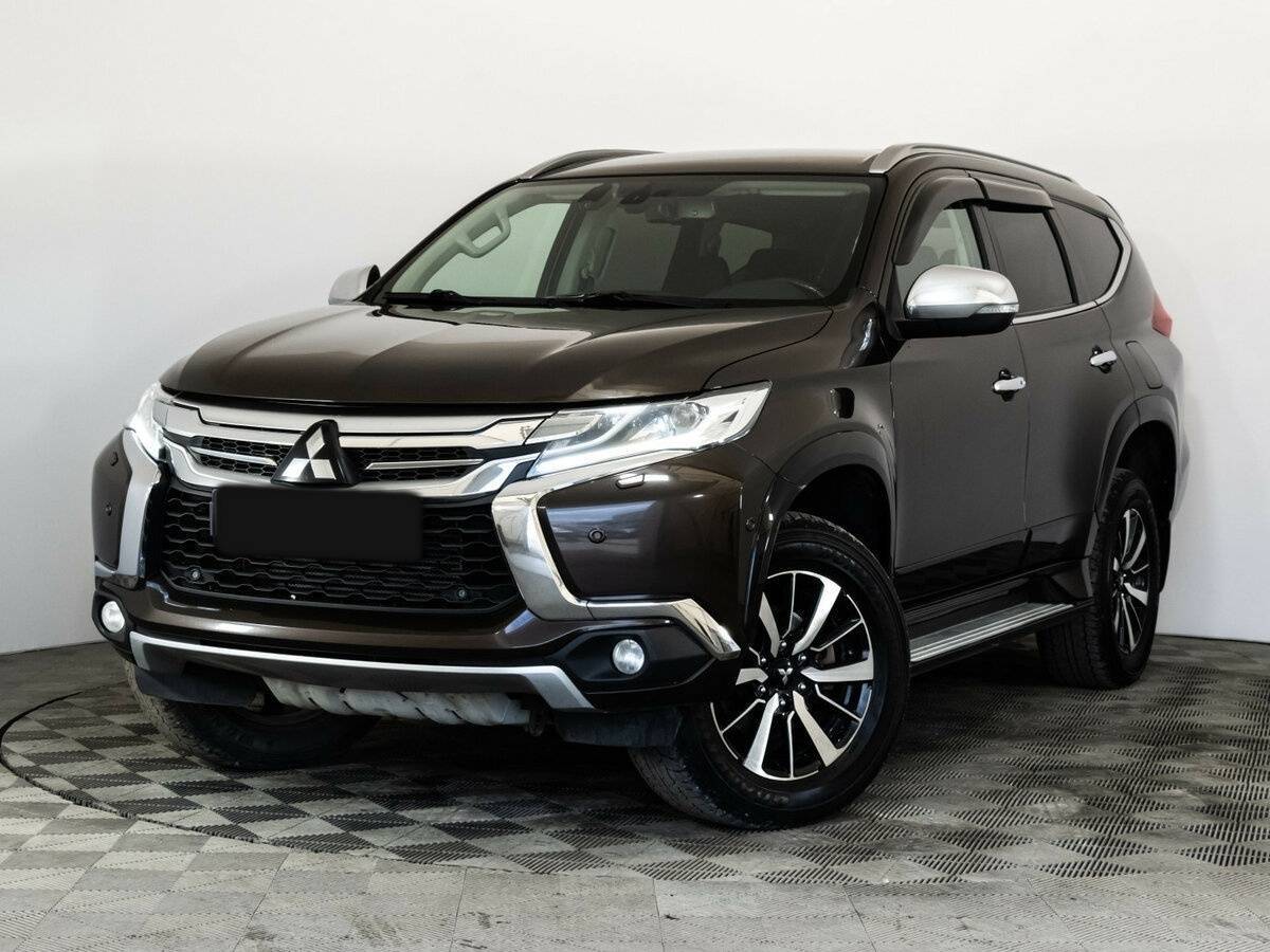 Купить Mitsubishi Pajero Sport с пробегом. Фото: #0