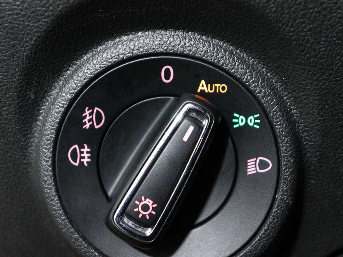 Купить SEAT Leon с пробегом. Фото: #12