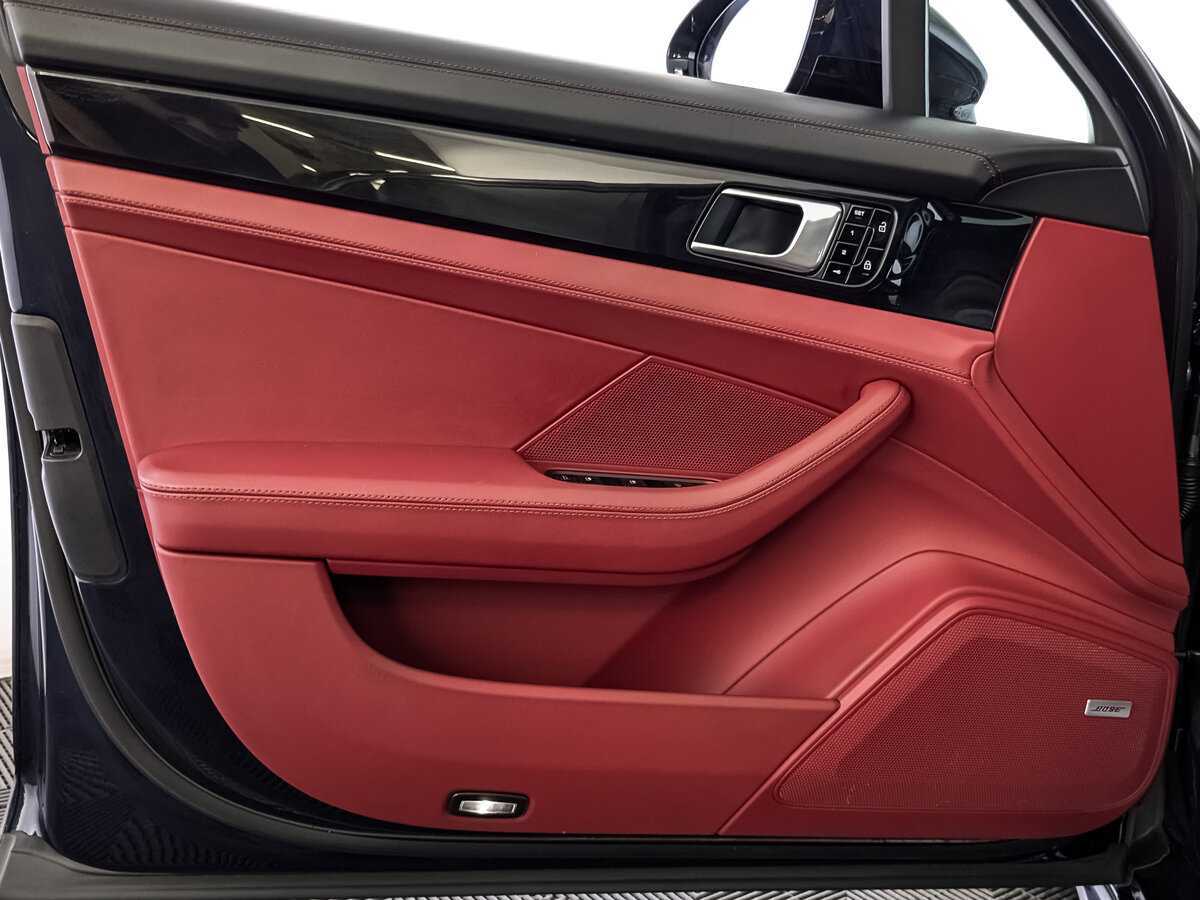 Купить Porsche Panamera с пробегом. Фото: #18