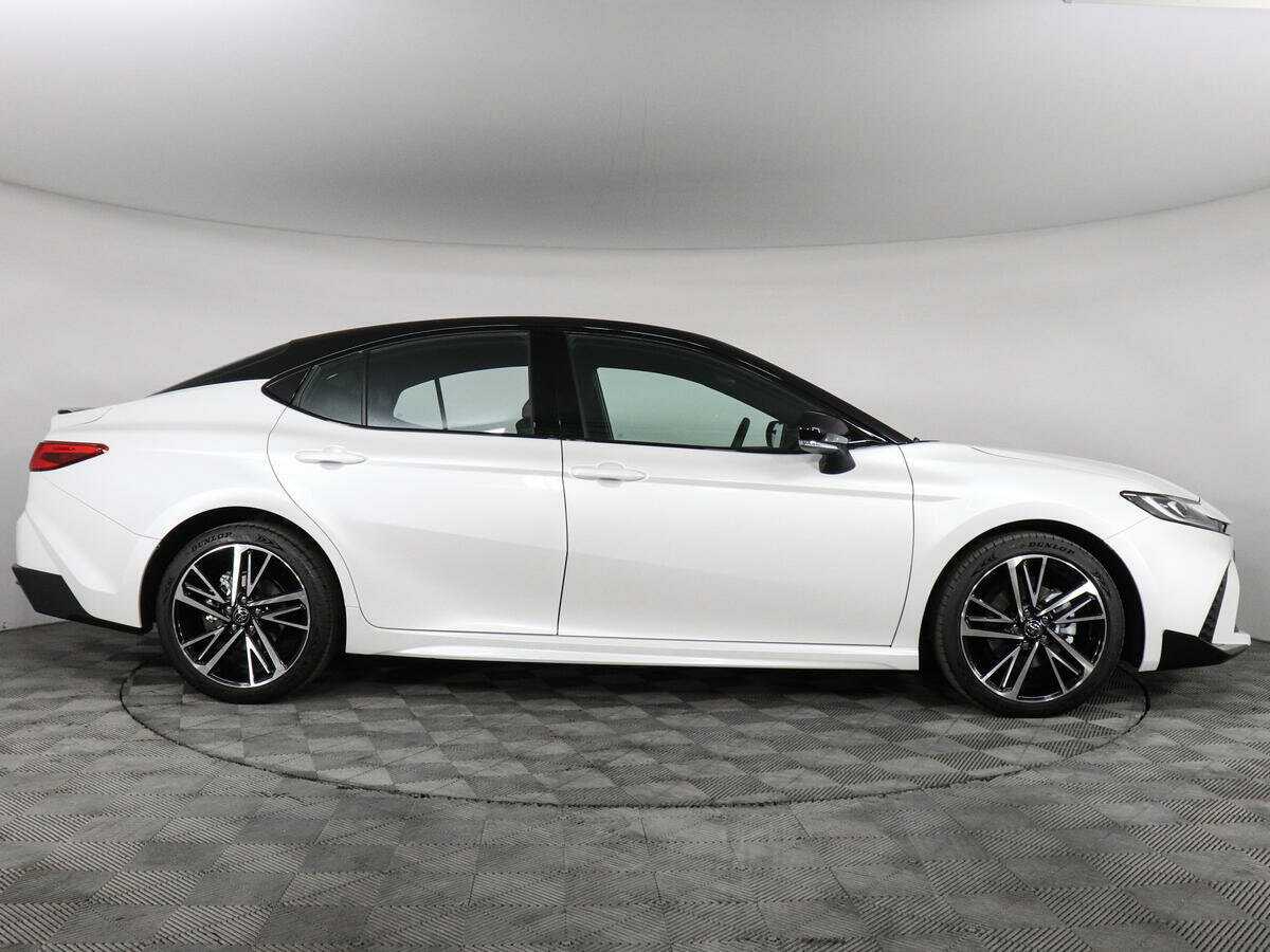 Купить Toyota Camry с пробегом. Фото: #3