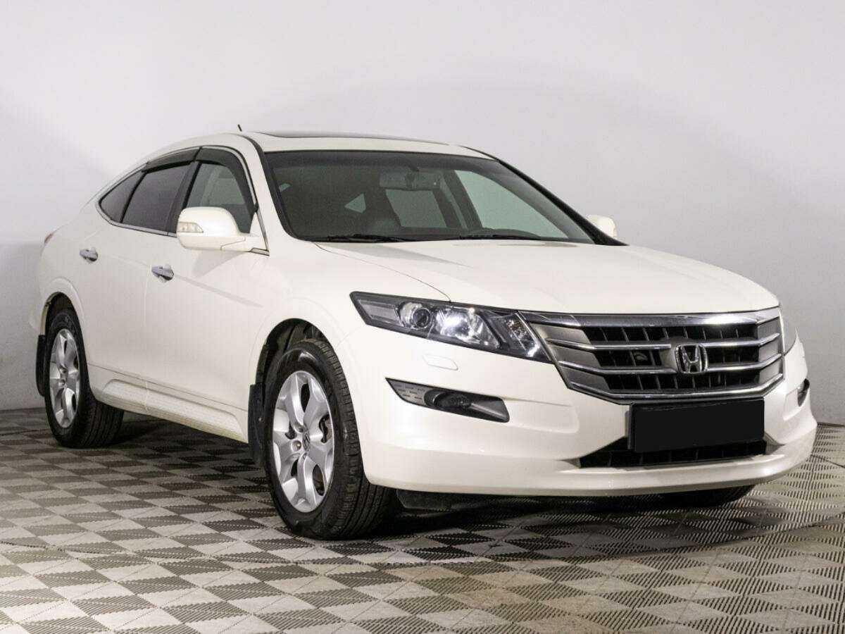 Купить Honda Crosstour с пробегом. Фото: #2