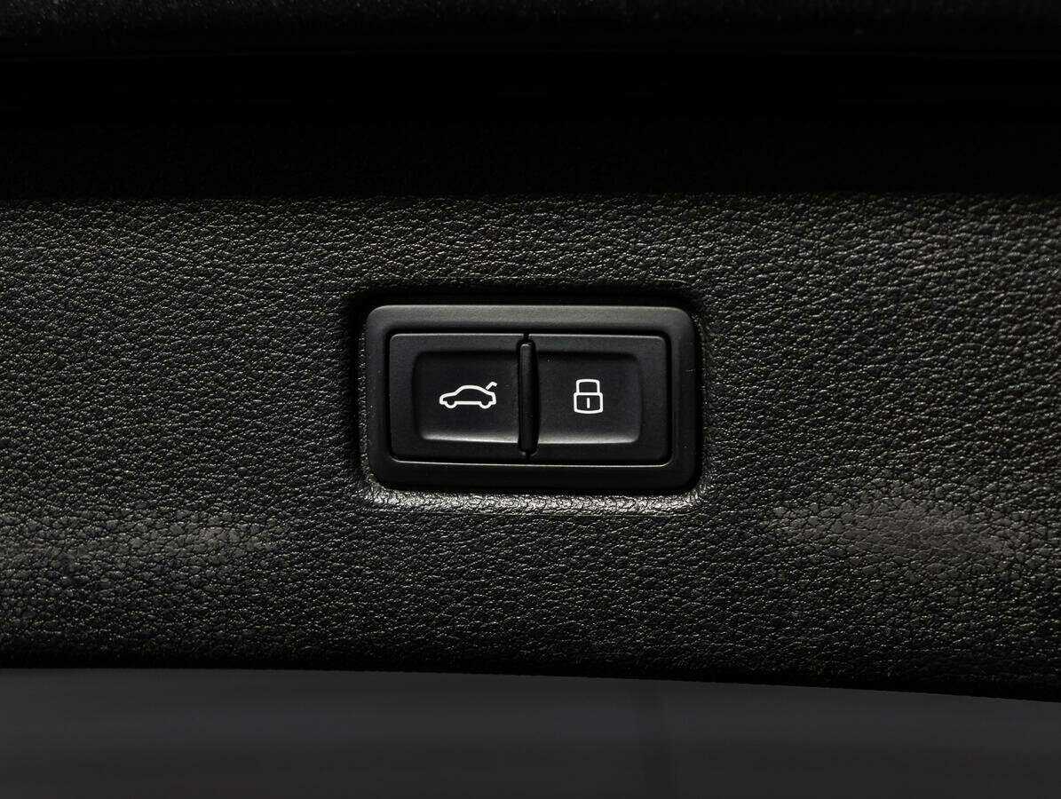 Купить Audi Q7 с пробегом. Фото: #25