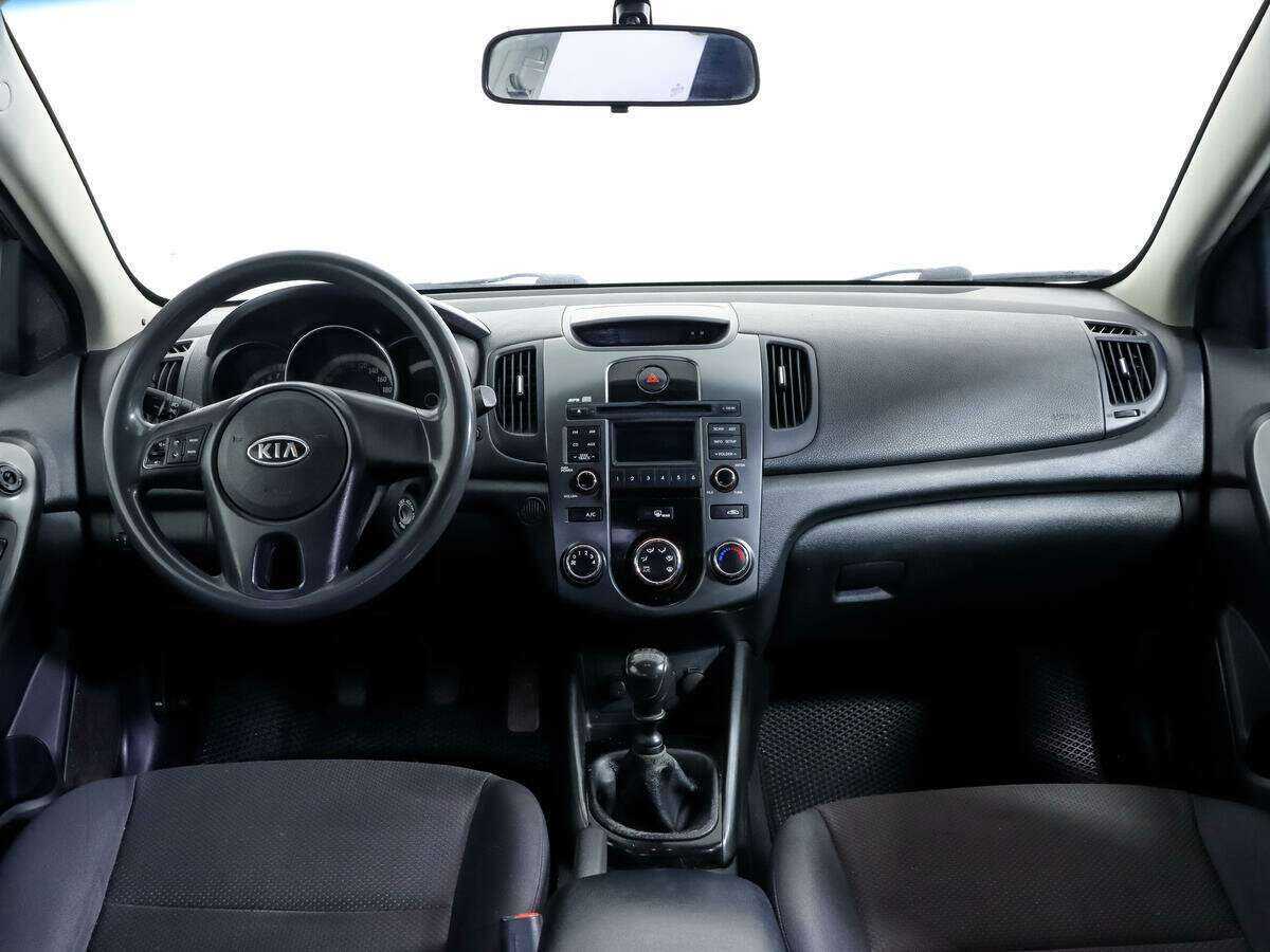 Купить Kia Cerato с пробегом. Фото: #9