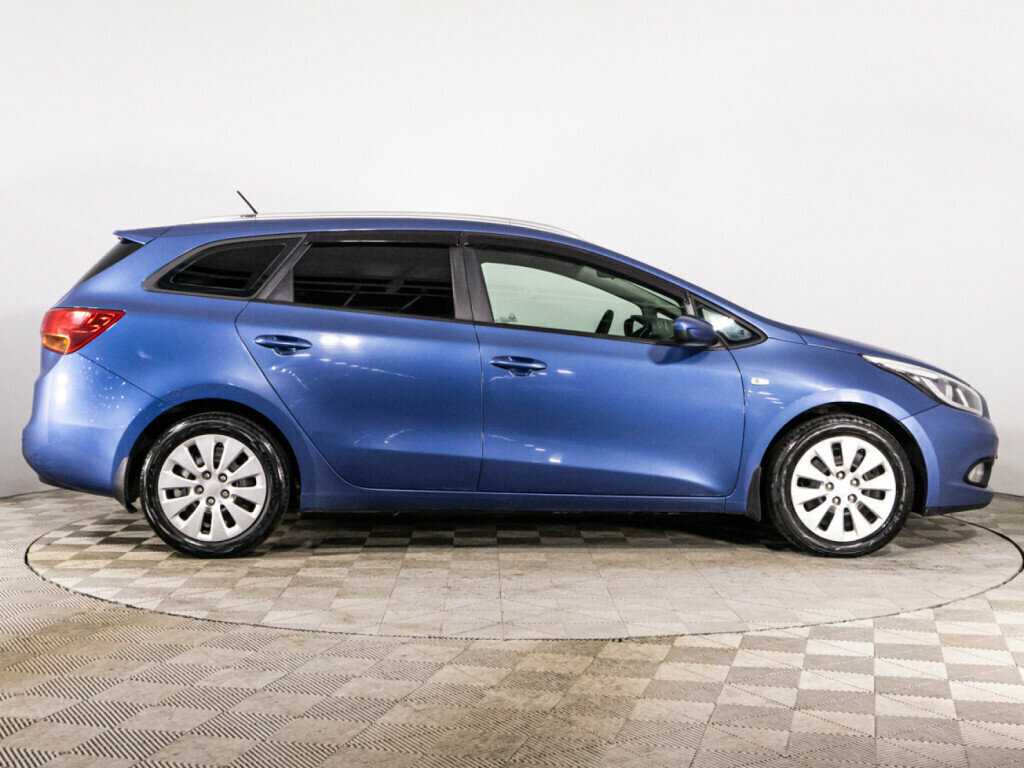 Купить Kia Ceed с пробегом. Фото: #3