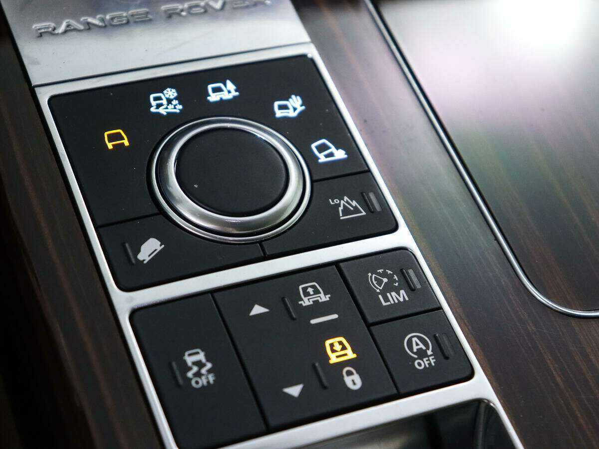 Купить Land Rover Range Rover с пробегом. Фото: #13