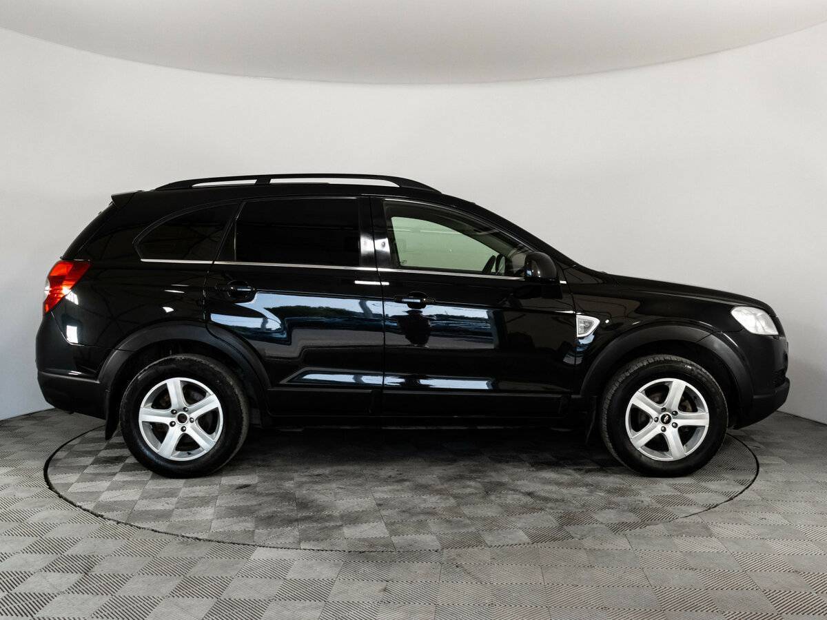 Купить Chevrolet Captiva с пробегом. Фото: #3