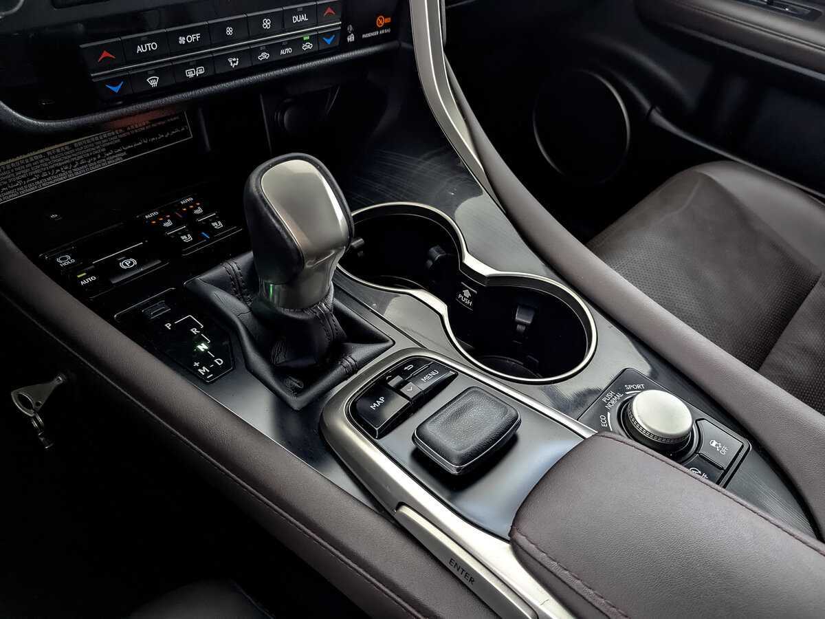 Купить Lexus RX с пробегом. Фото: #23