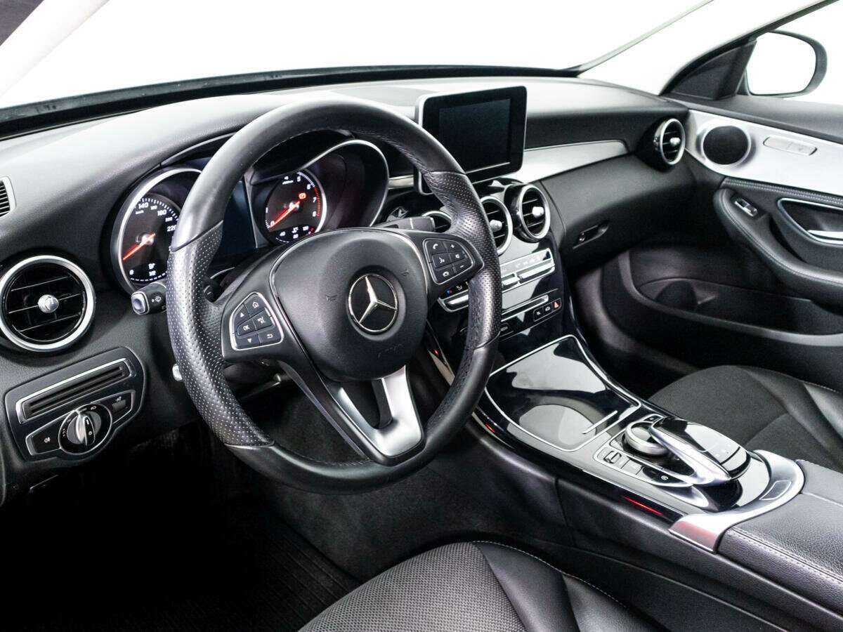 Купить Mercedes-Benz C-Класс с пробегом. Фото: #10