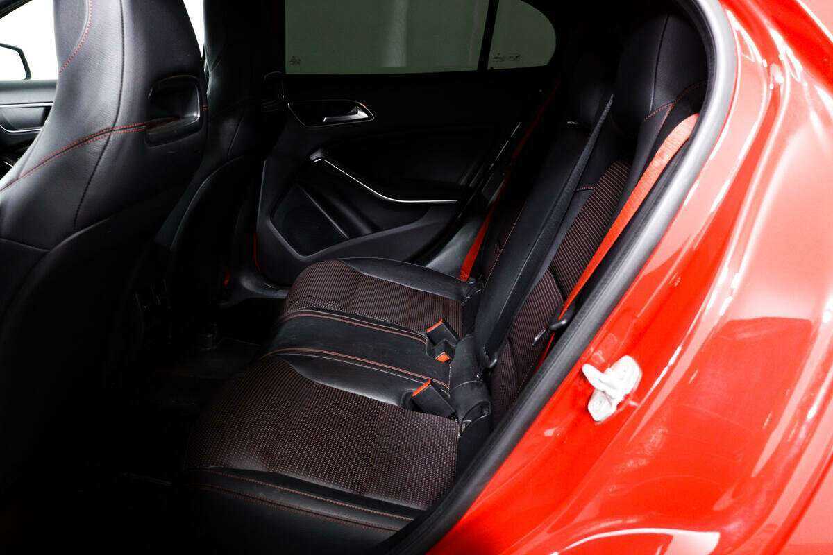 Купить Mercedes-Benz GLA AMG с пробегом. Фото: #11