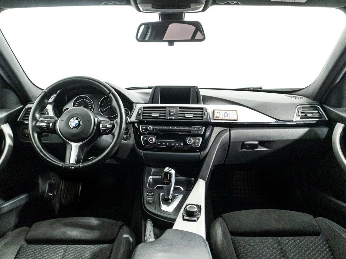 Купить BMW 3 серии с пробегом. Фото: #12