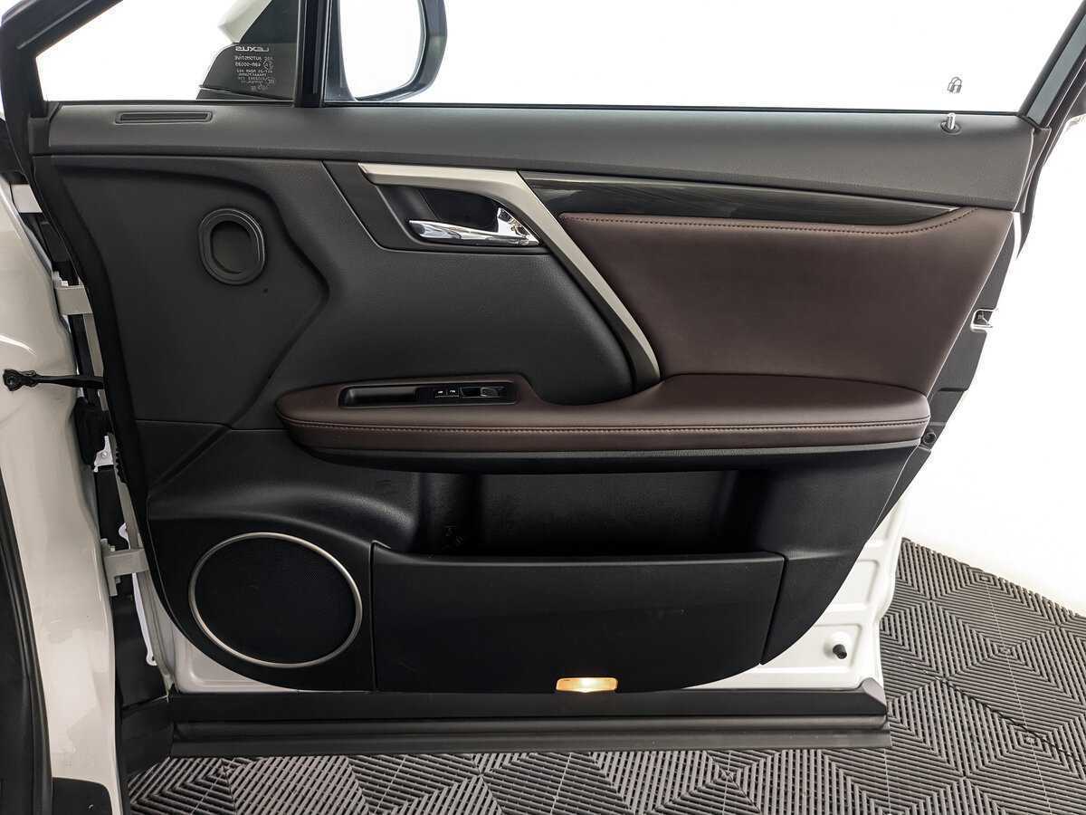 Купить Lexus RX с пробегом. Фото: #20