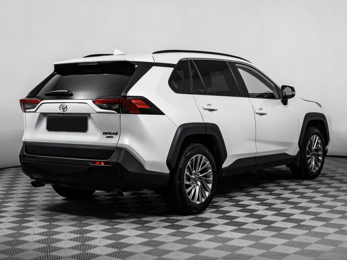 Купить Toyota RAV4 с пробегом. Фото: #3