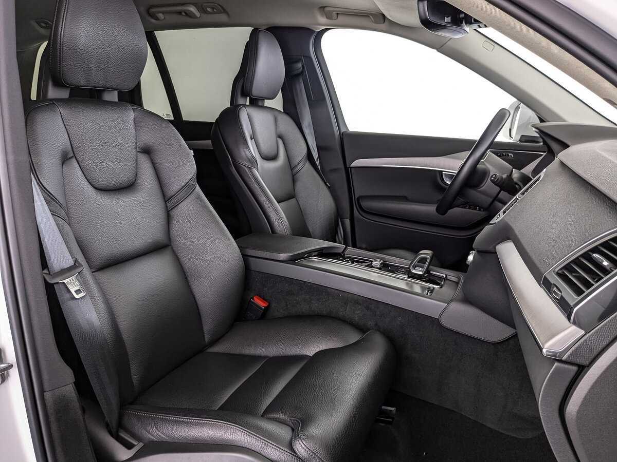 Купить Volvo XC90 с пробегом. Фото: #22