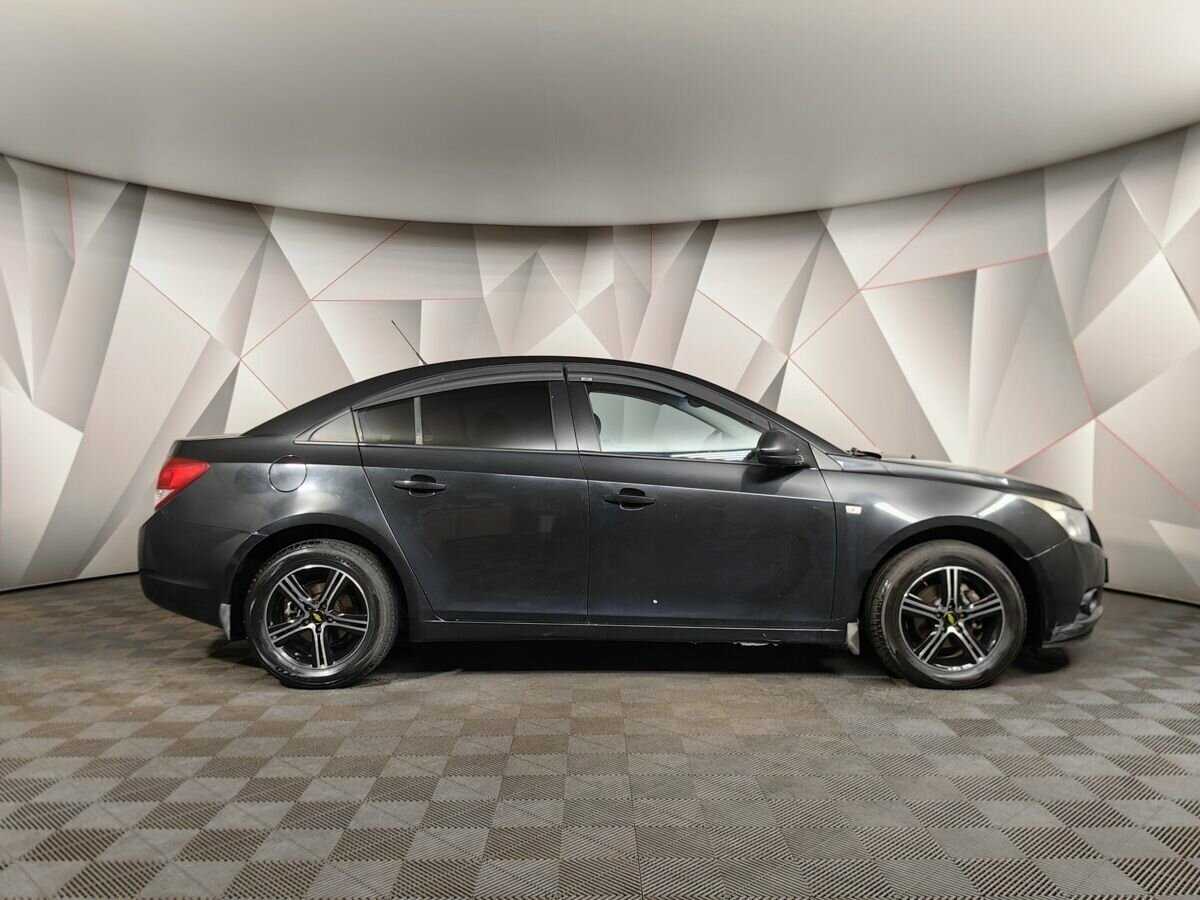 Купить Chevrolet Cruze с пробегом. Фото: #5