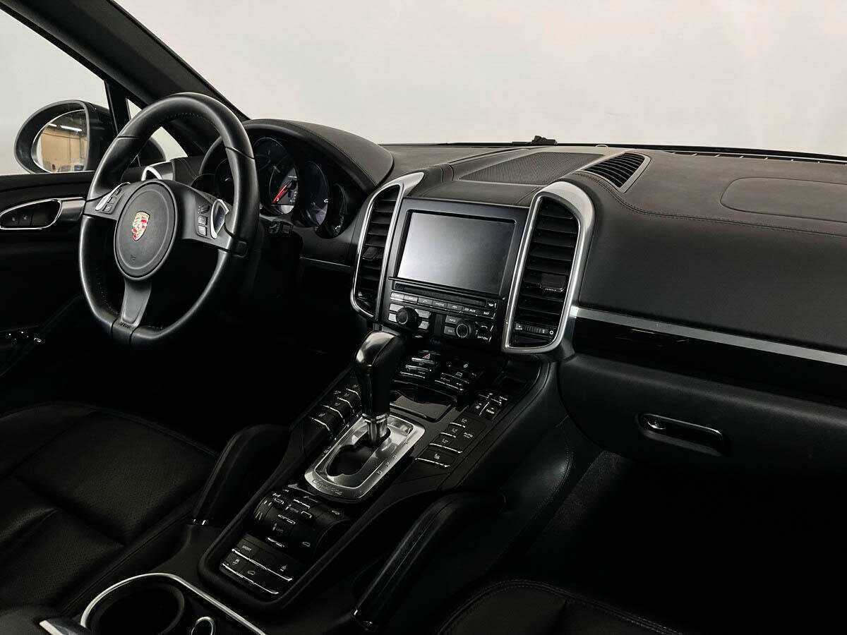 Купить Porsche Cayenne с пробегом. Фото: #8