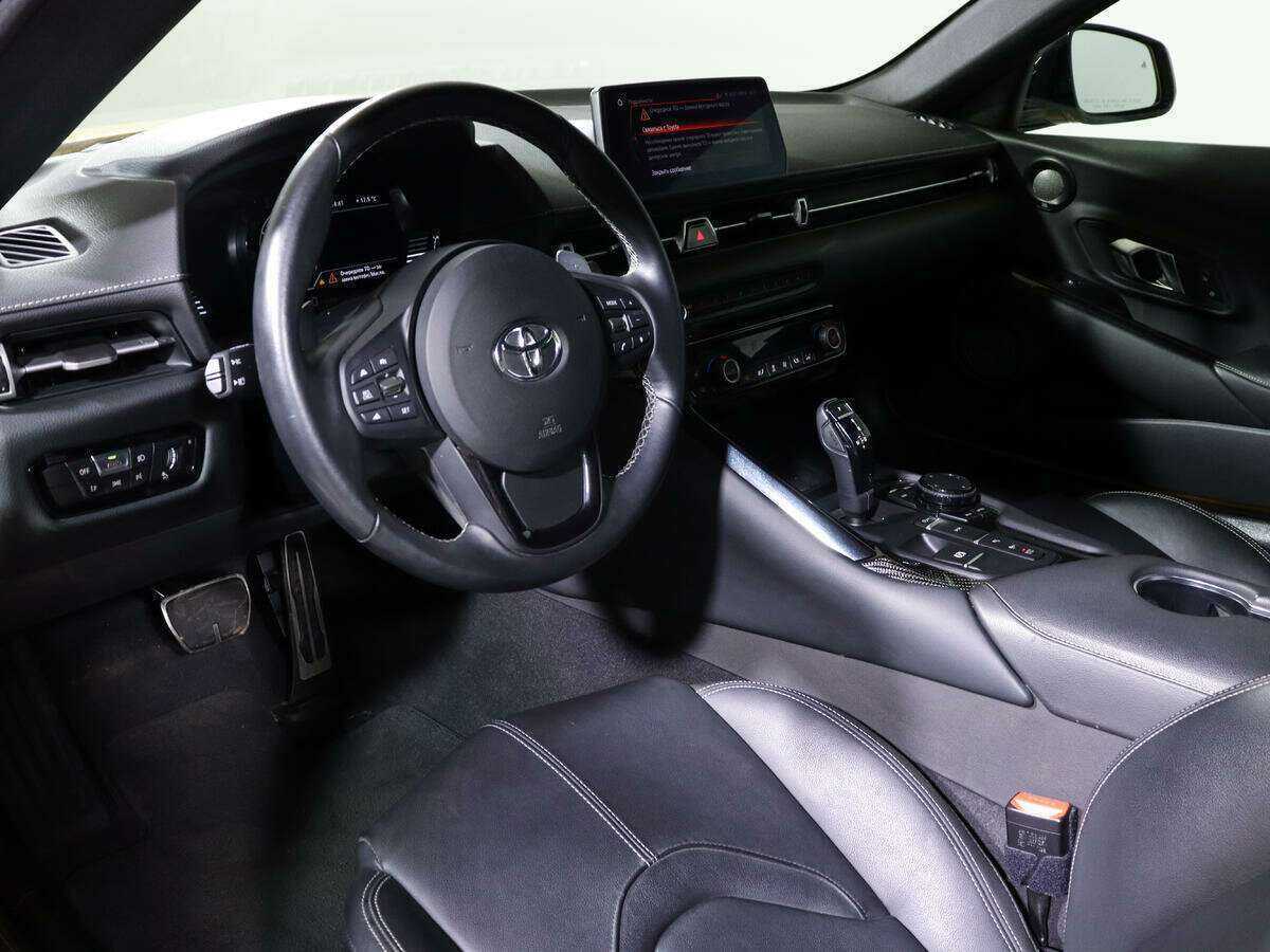 Купить Toyota Supra с пробегом. Фото: #12