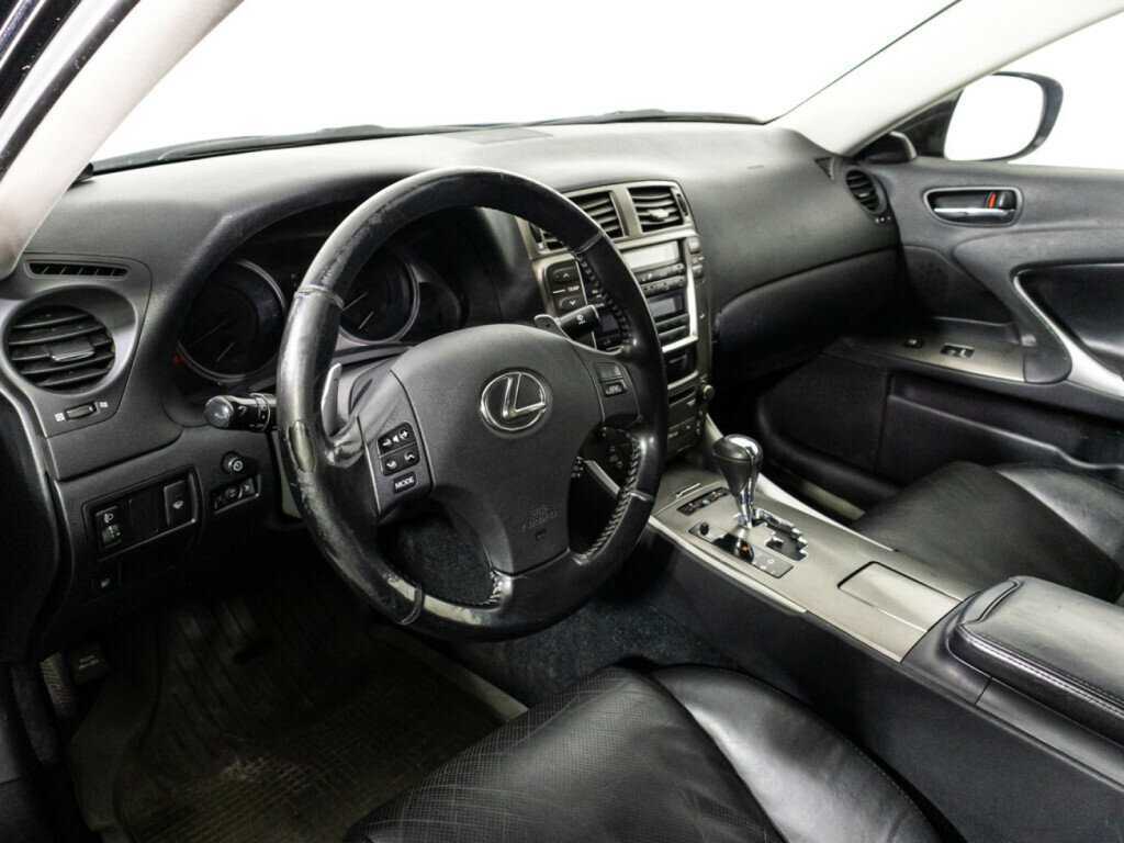 Купить Lexus IS с пробегом. Фото: #10