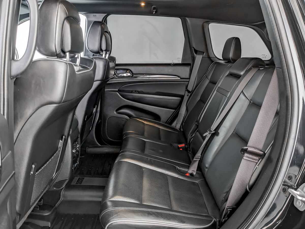 Купить Jeep Grand Cherokee с пробегом. Фото: #9
