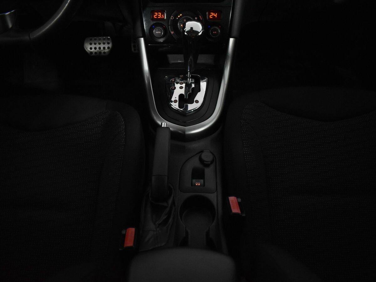 Купить Peugeot 308 с пробегом. Фото: #13
