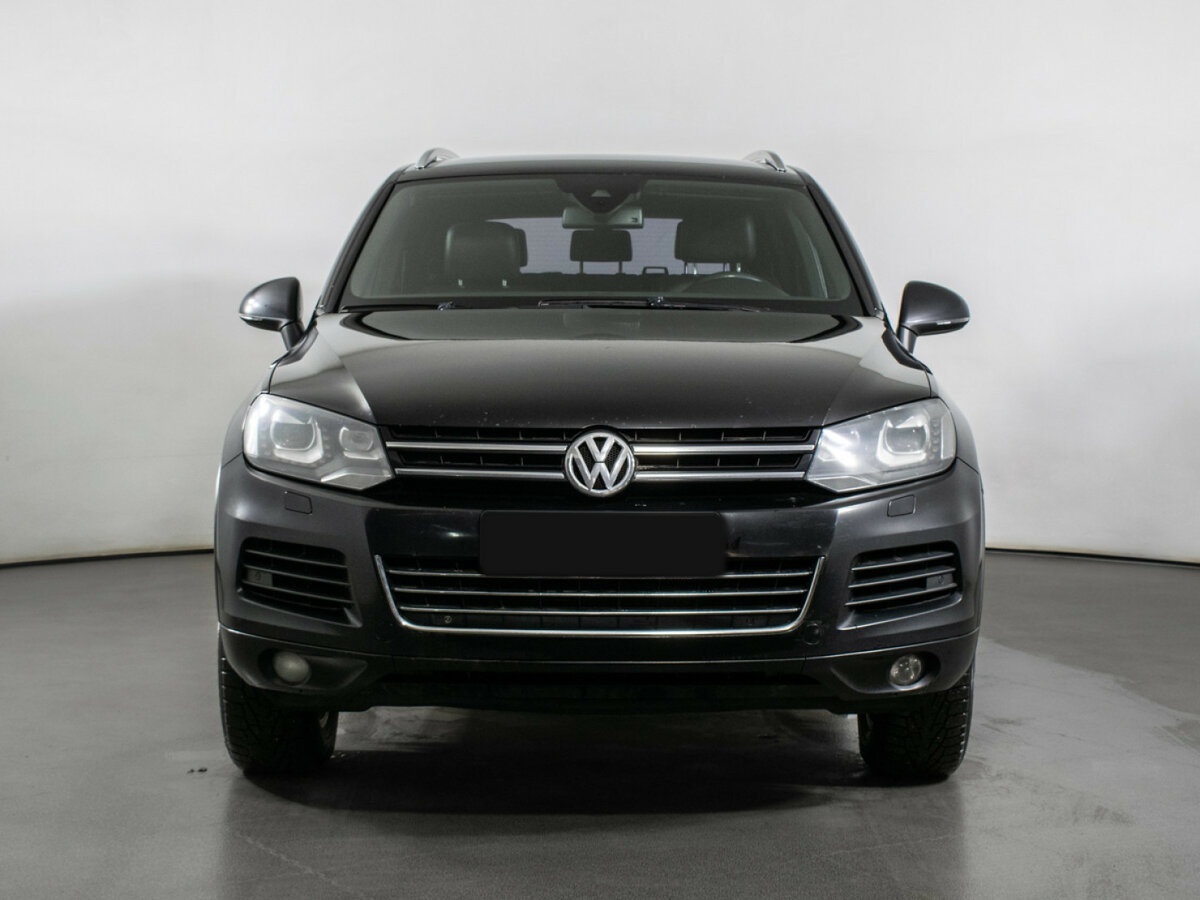 Купить Volkswagen Touareg с пробегом. Фото: #1