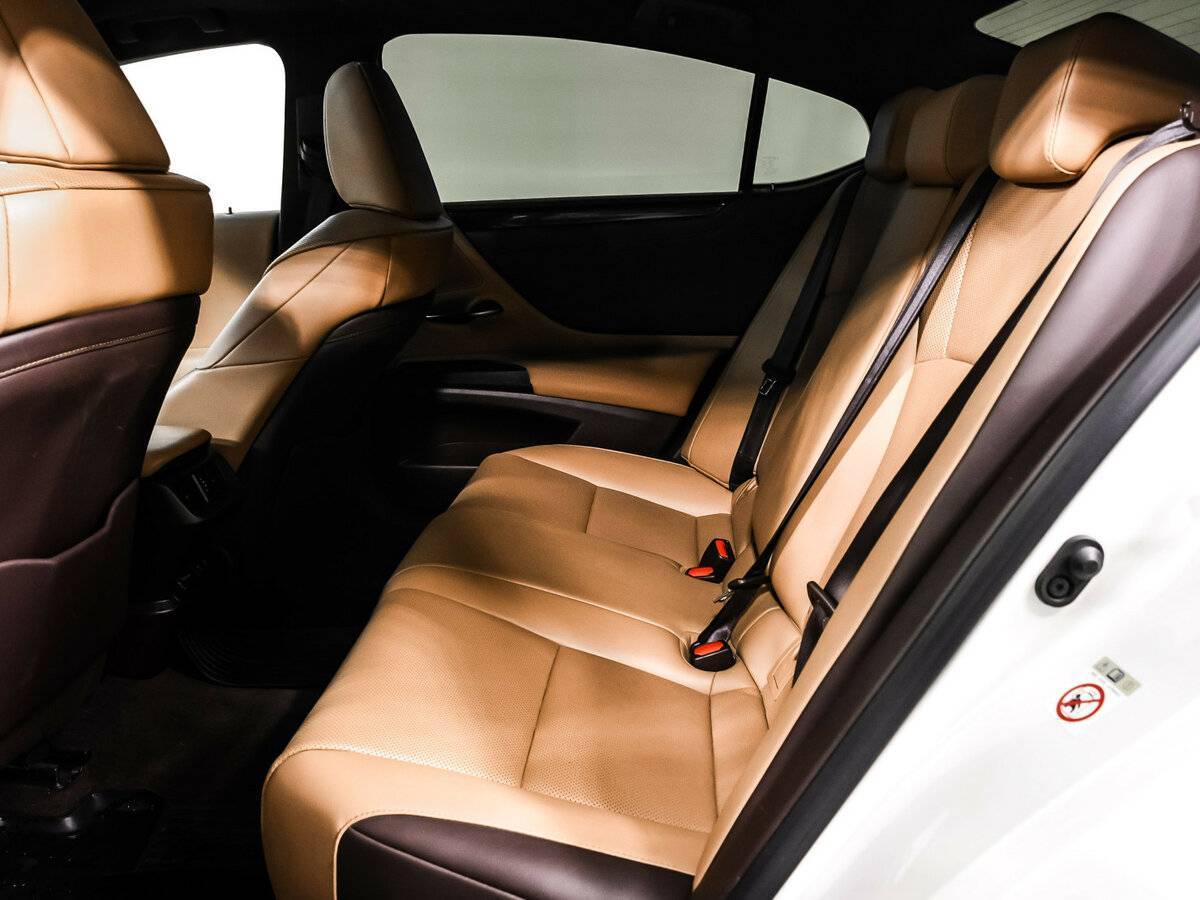Купить Lexus ES с пробегом. Фото: #12