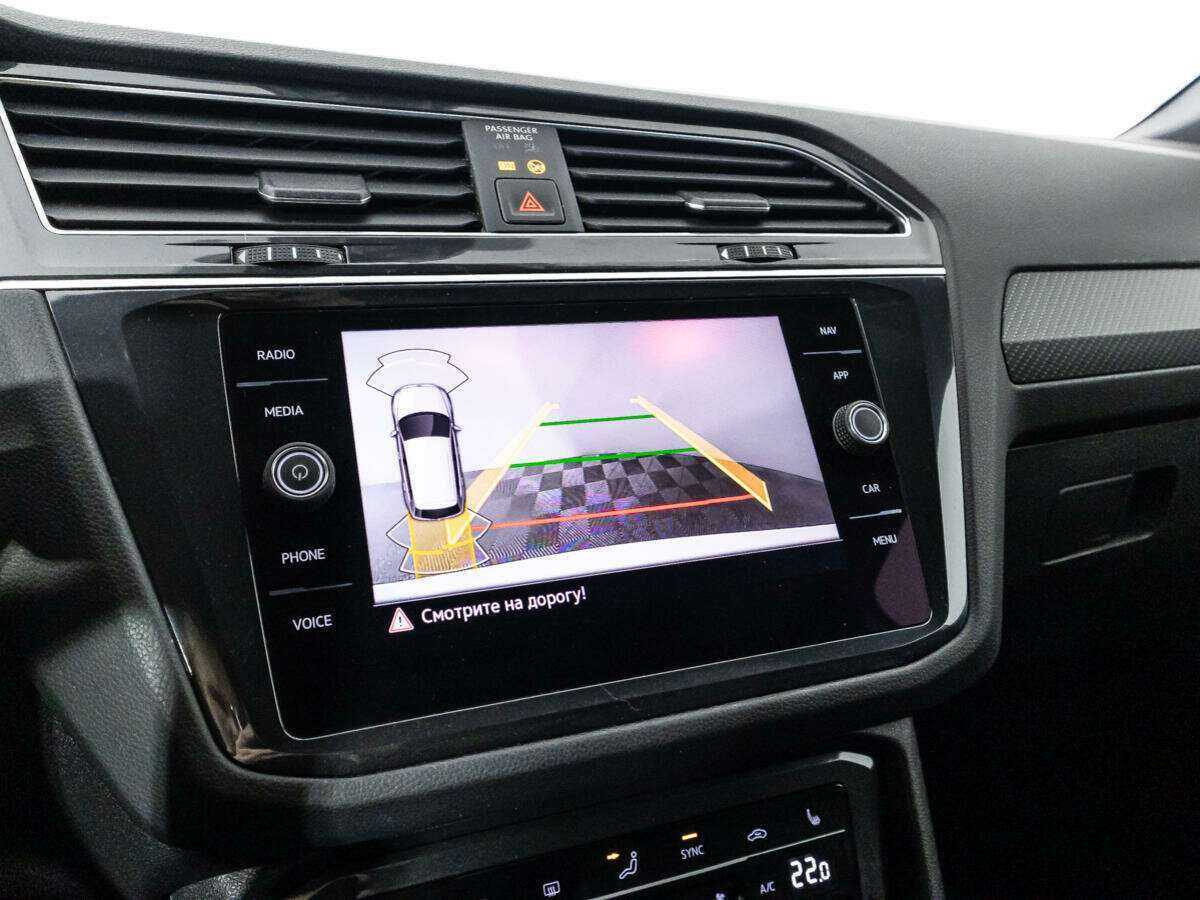 Купить Volkswagen Tiguan с пробегом. Фото: #16