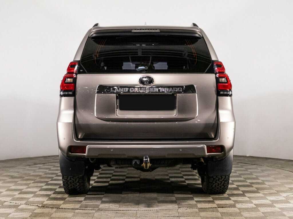 Купить Toyota Land Cruiser Prado с пробегом. Фото: #4