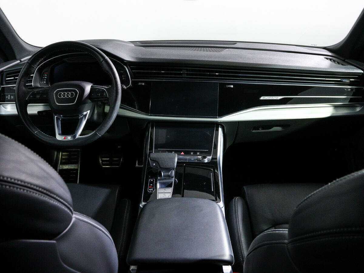 Купить Audi Q8 с пробегом. Фото: #9