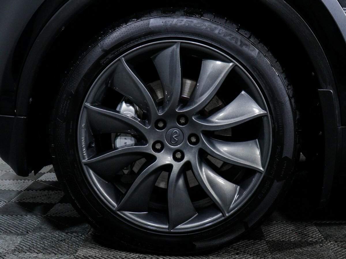 Купить Infiniti FX с пробегом. Фото: #11