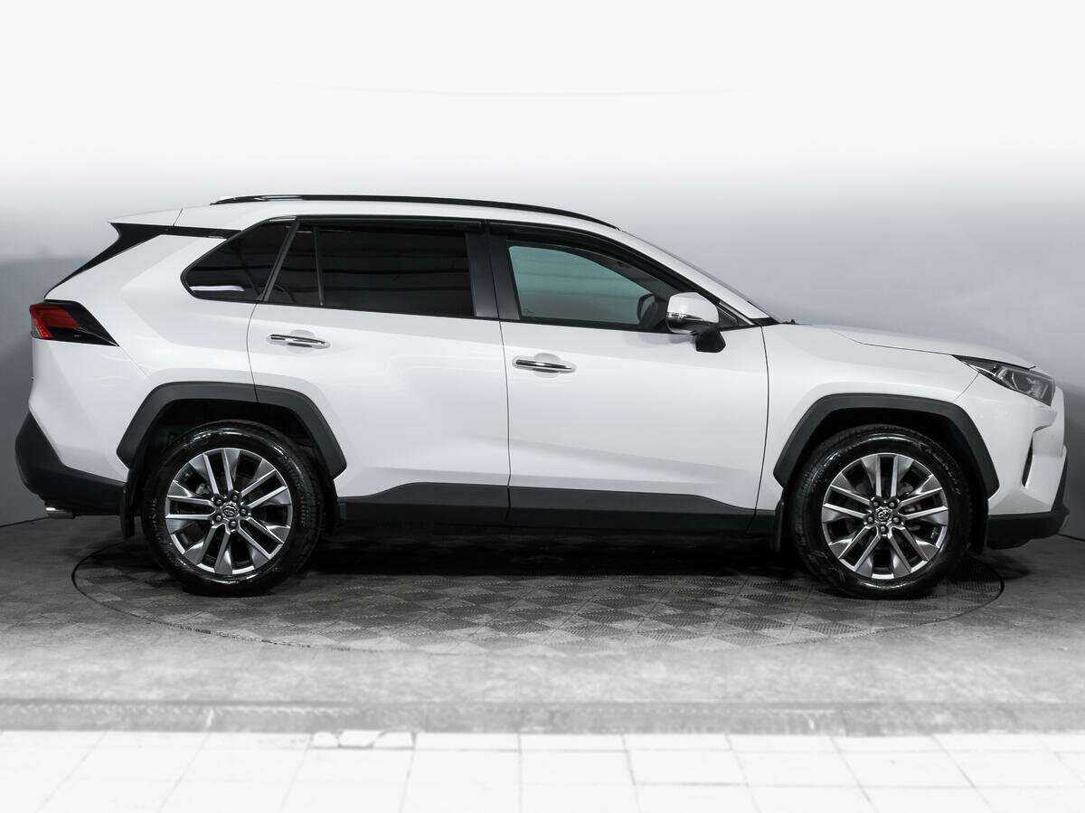 Купить Toyota RAV4 с пробегом. Фото: #3