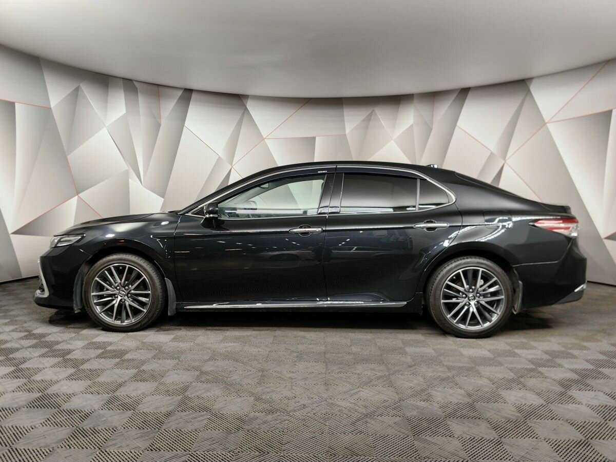 Купить Toyota Camry с пробегом. Фото: #4