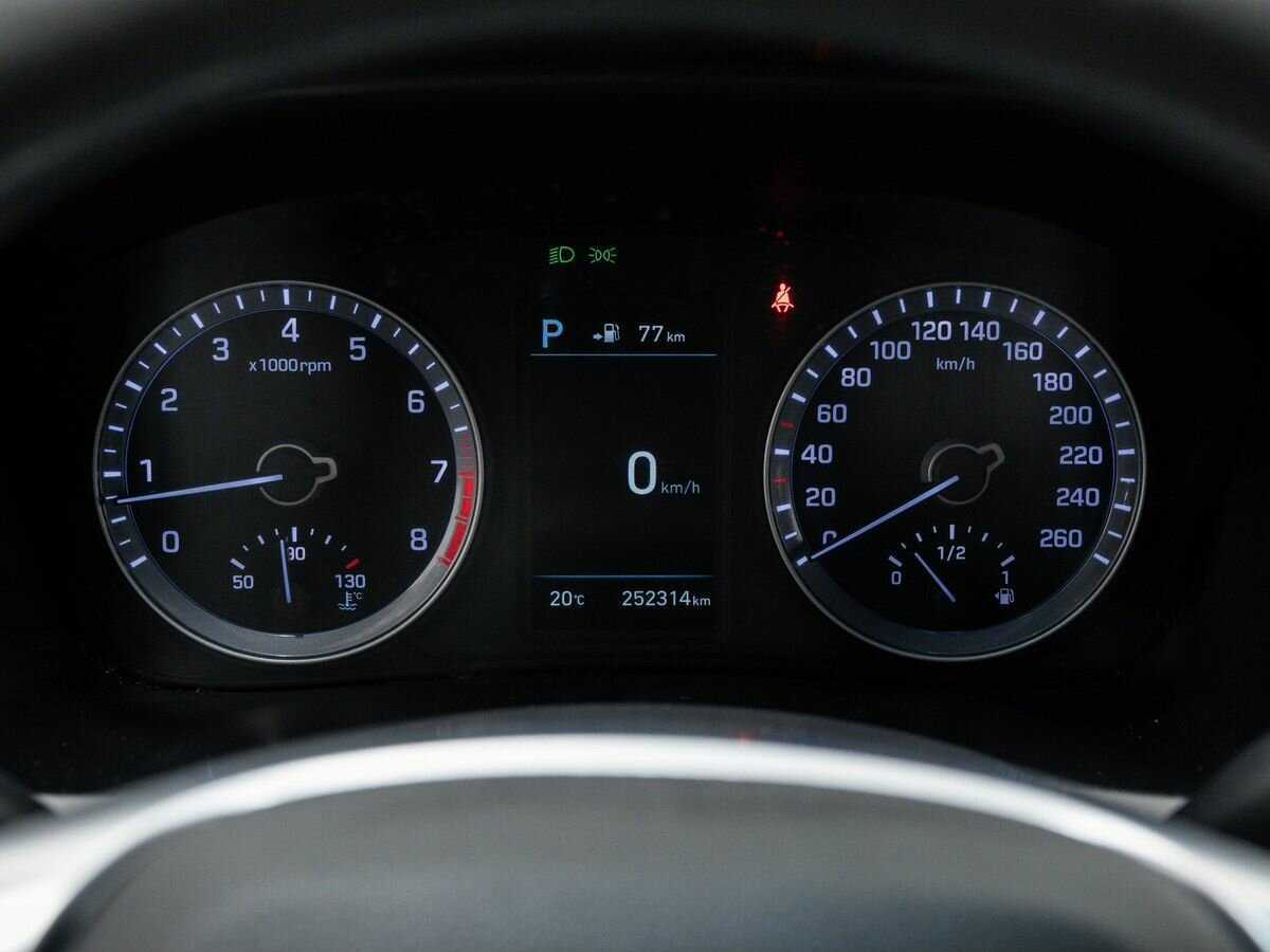 Купить Hyundai Sonata с пробегом. Фото: #24