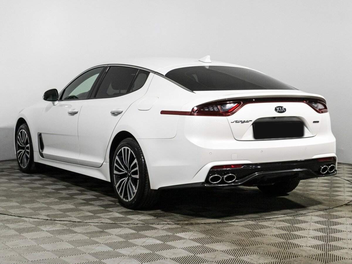 Купить Kia Stinger с пробегом. Фото: #6