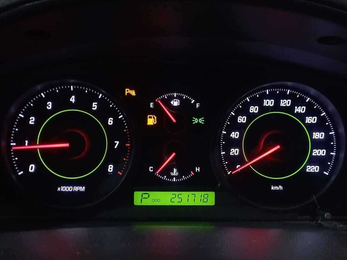 Купить Chevrolet Captiva с пробегом. Фото: #12