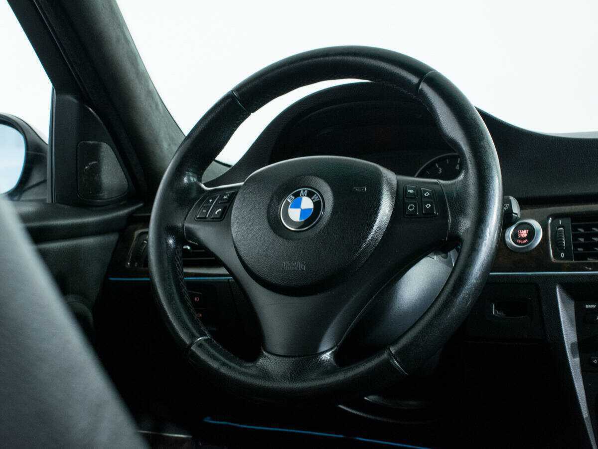 Купить BMW 3 серии с пробегом. Фото: #13