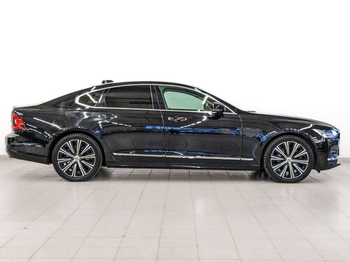 Купить Volvo S90 с пробегом. Фото: #3