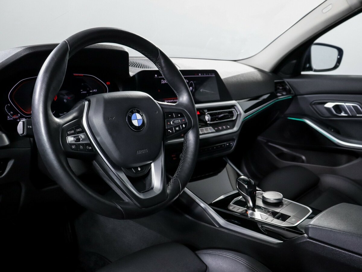Купить BMW 3 серии с пробегом. Фото: #10
