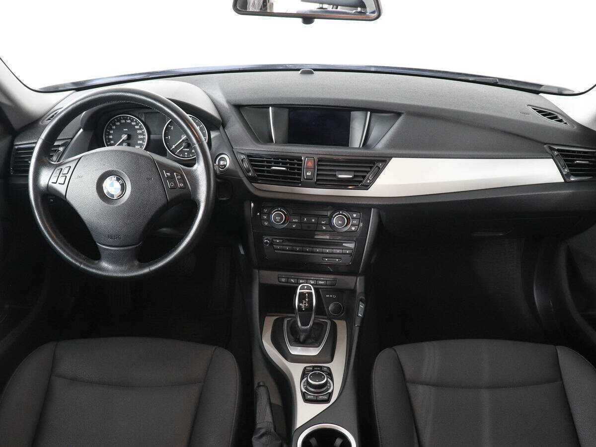Купить BMW X1 с пробегом. Фото: #10