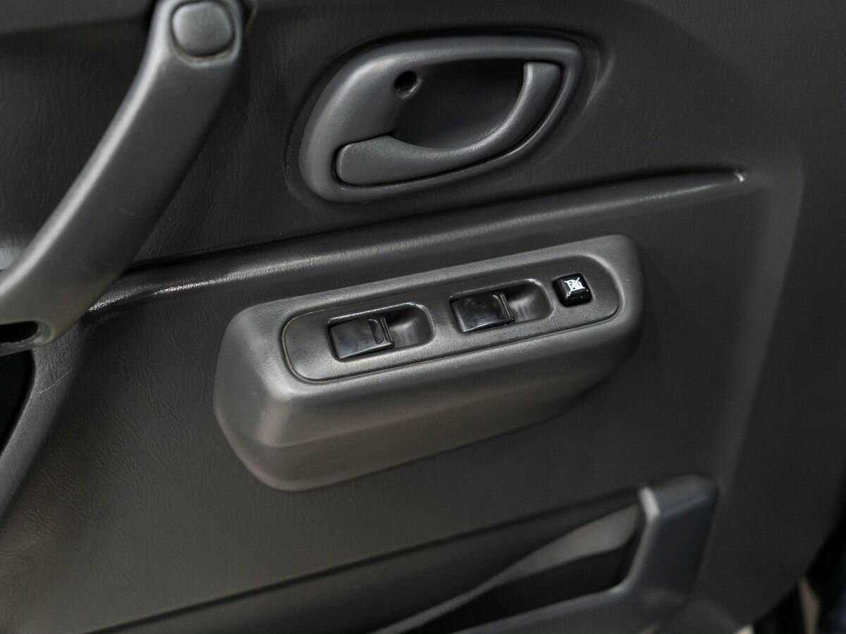 Купить Suzuki Jimny с пробегом. Фото: #10