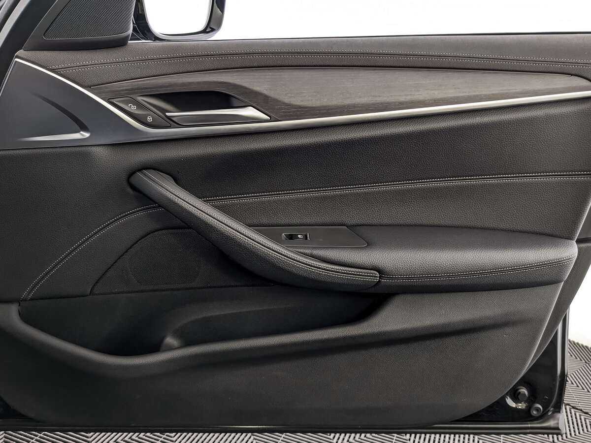 Купить BMW 5 серии с пробегом. Фото: #19