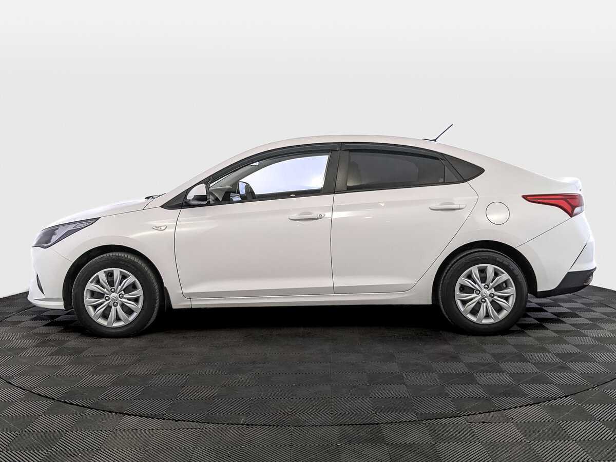 Купить Hyundai Solaris с пробегом. Фото: #7