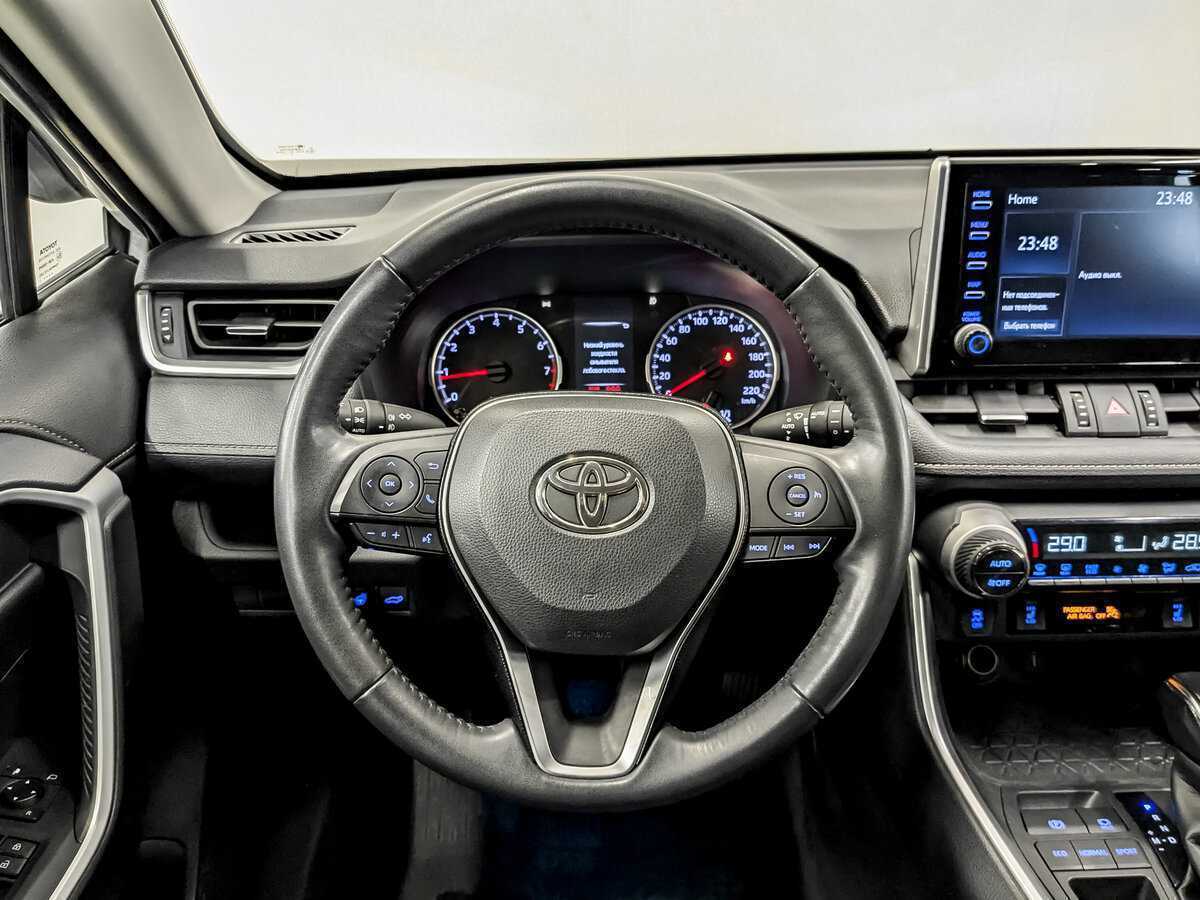 Купить Toyota RAV4 с пробегом. Фото: #18
