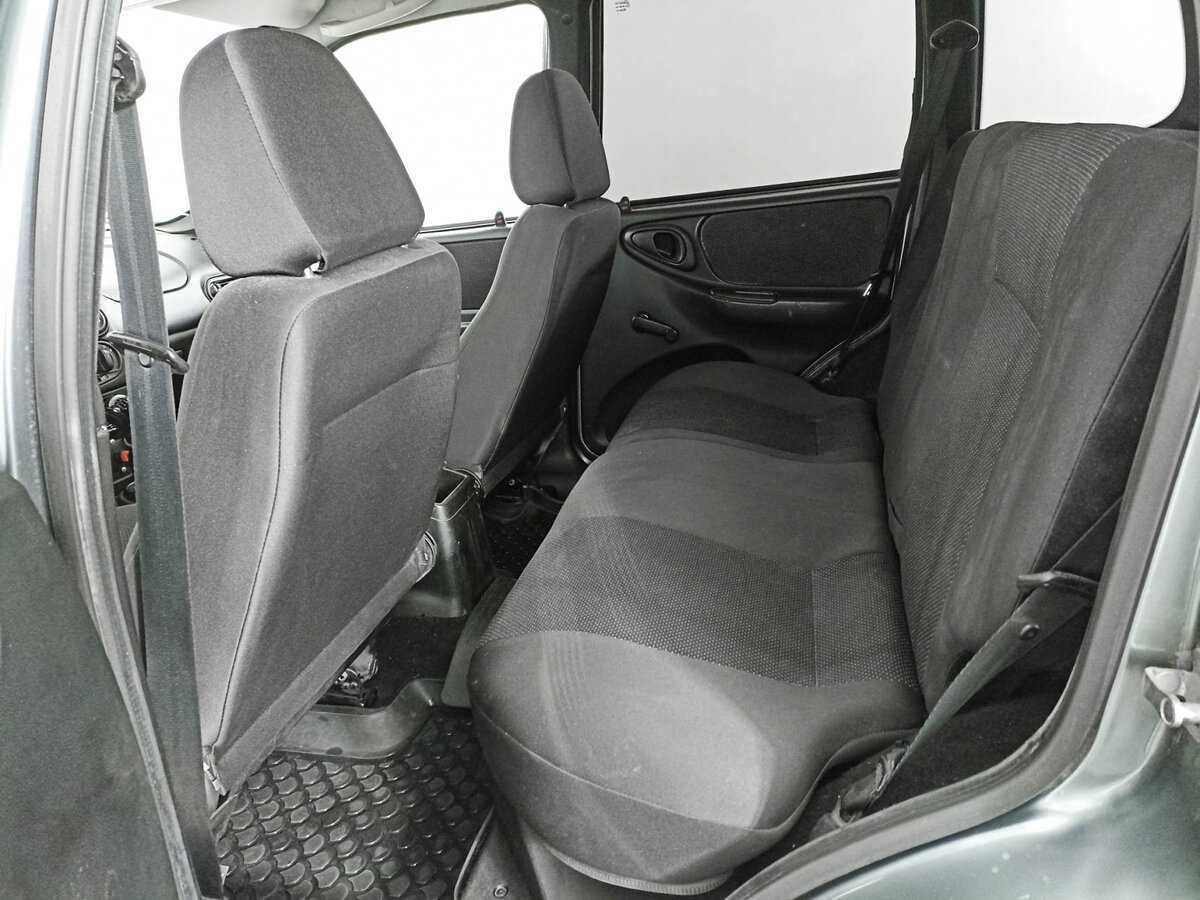 Купить Chevrolet Niva с пробегом. Фото: #9