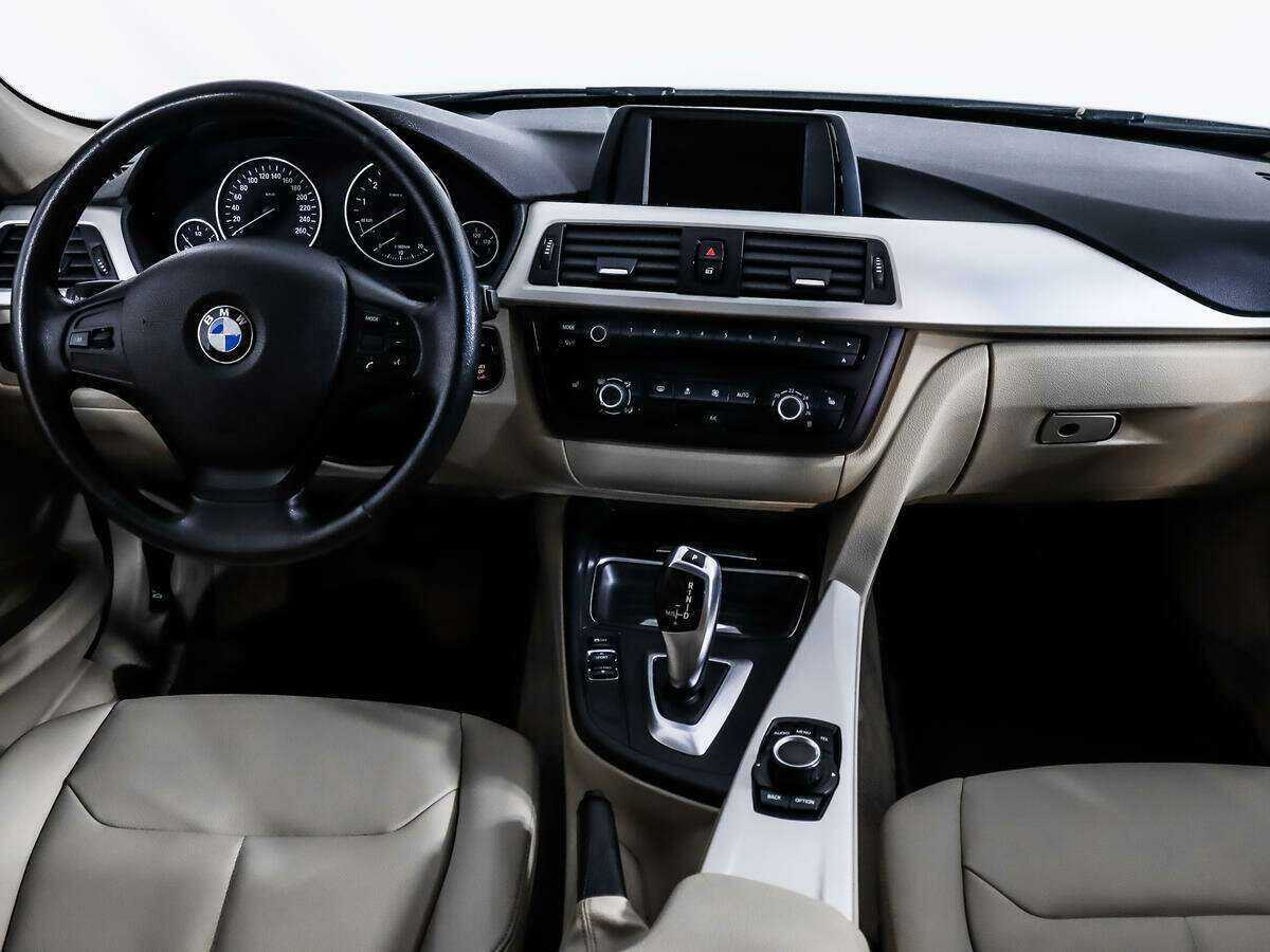 Купить BMW 3 серии с пробегом. Фото: #14