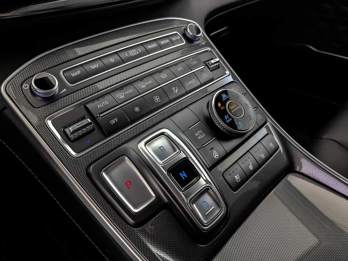 Купить Hyundai Santa Fe с пробегом. Фото: #20