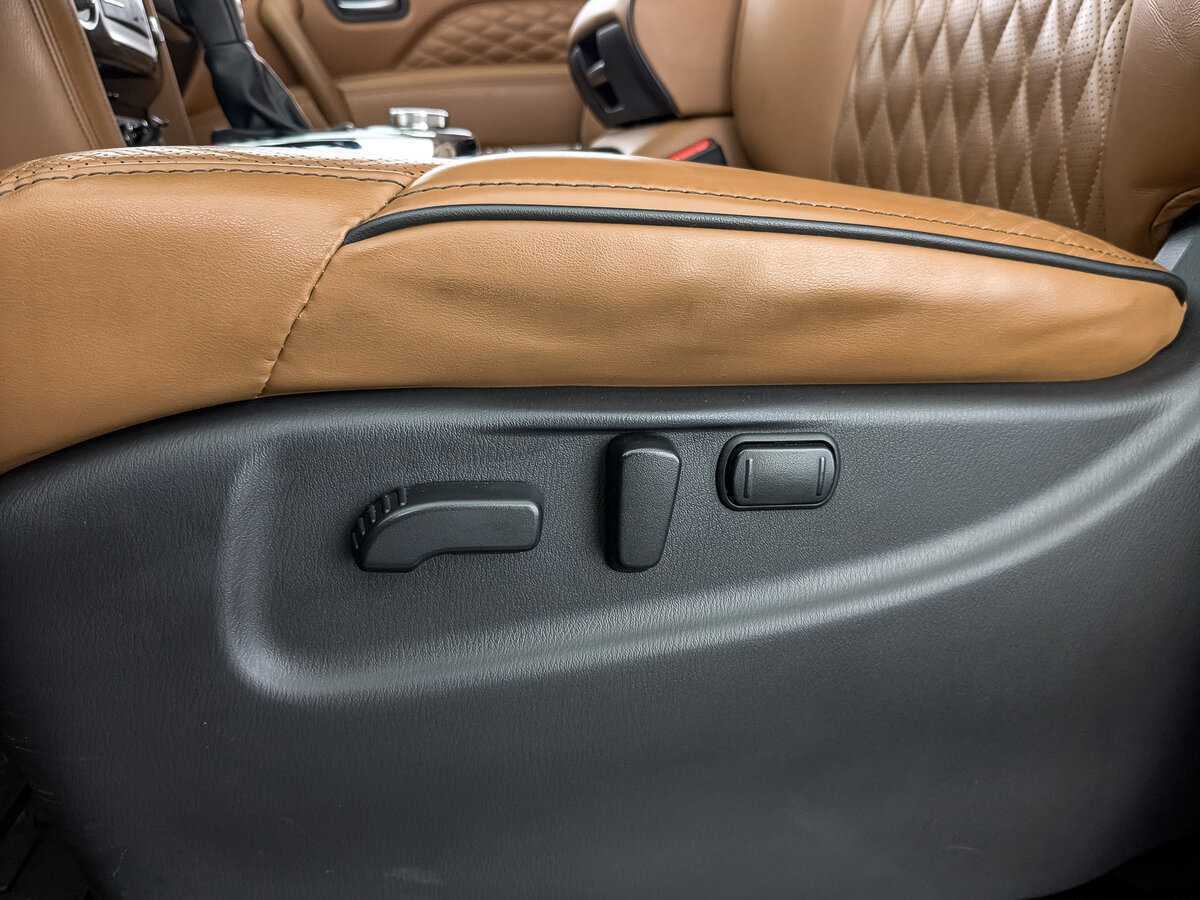 Купить Infiniti QX80 с пробегом. Фото: #25