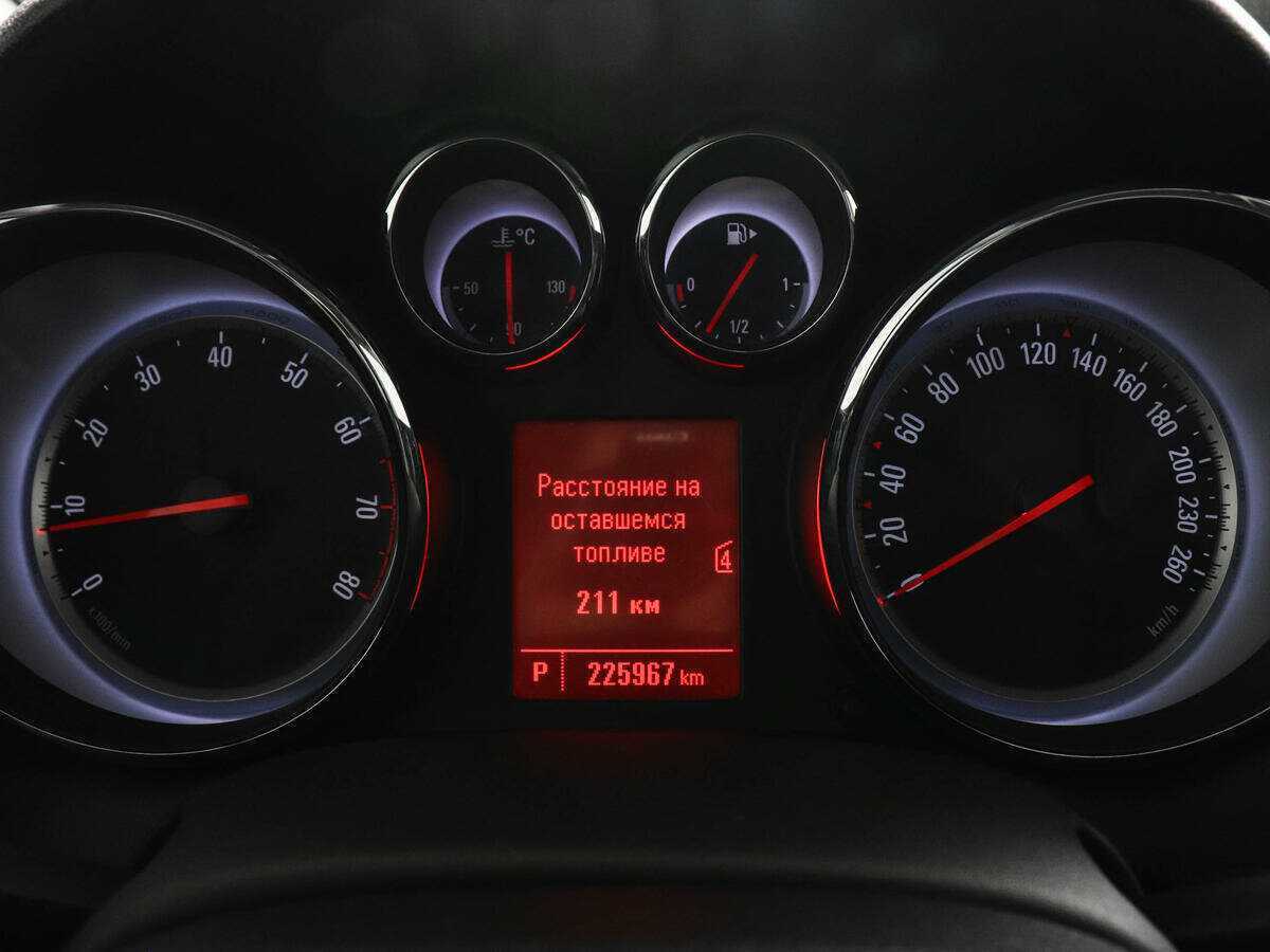 Купить Opel Astra с пробегом. Фото: #6