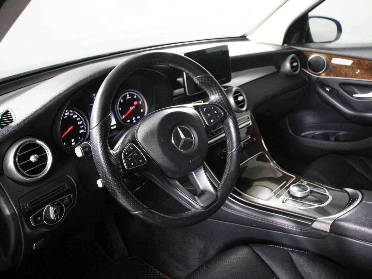 Купить Mercedes-Benz GLC с пробегом. Фото: #10