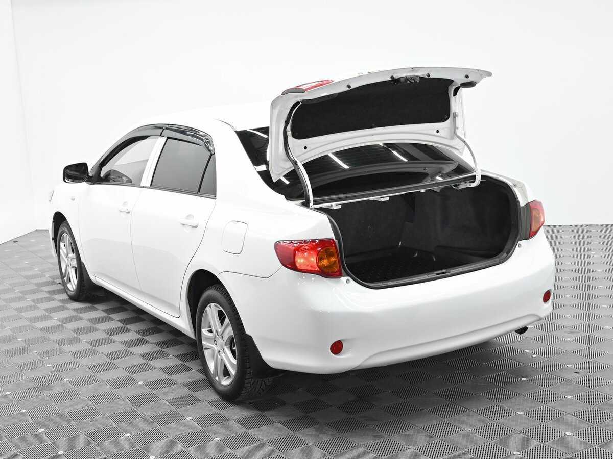 Купить Toyota Corolla с пробегом. Фото: #4